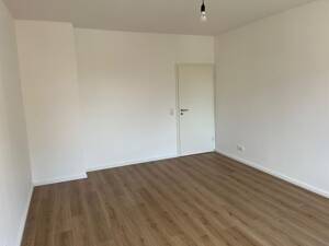 Sehr schöne kernsanierte 2-Zimmer-Wohnung mit Balkon – 27570 Bremerhaven – Vorschaubild 8