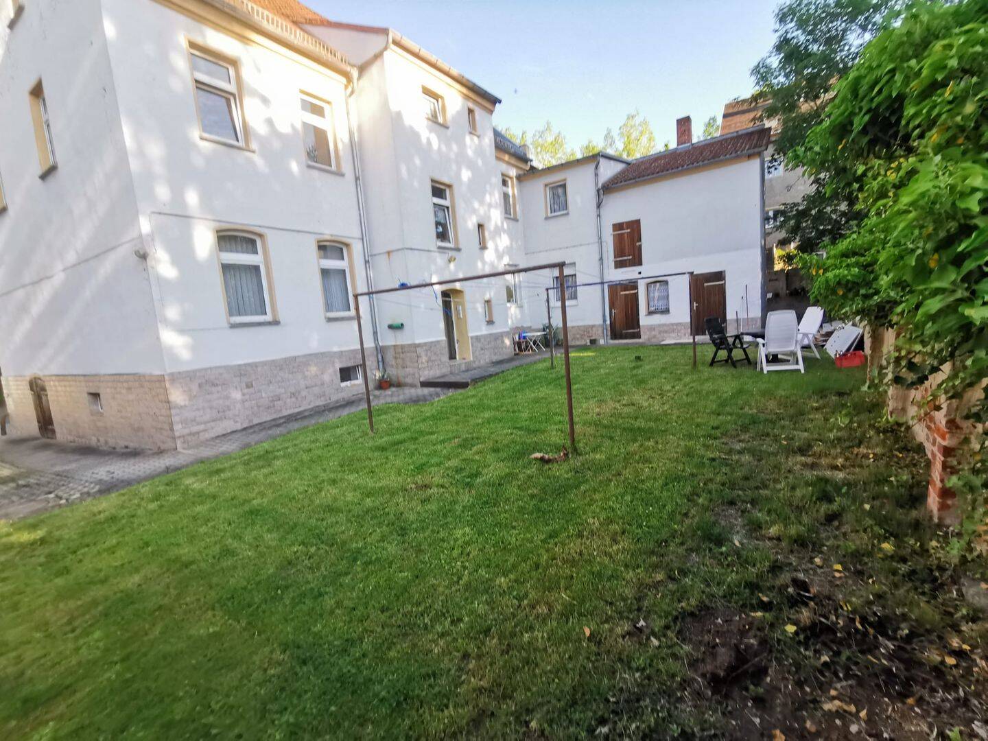 Traumhafte 3-Raum-Wohnung im Erdgeschoss mit zwei Eingängen in Wald- und Seenähe