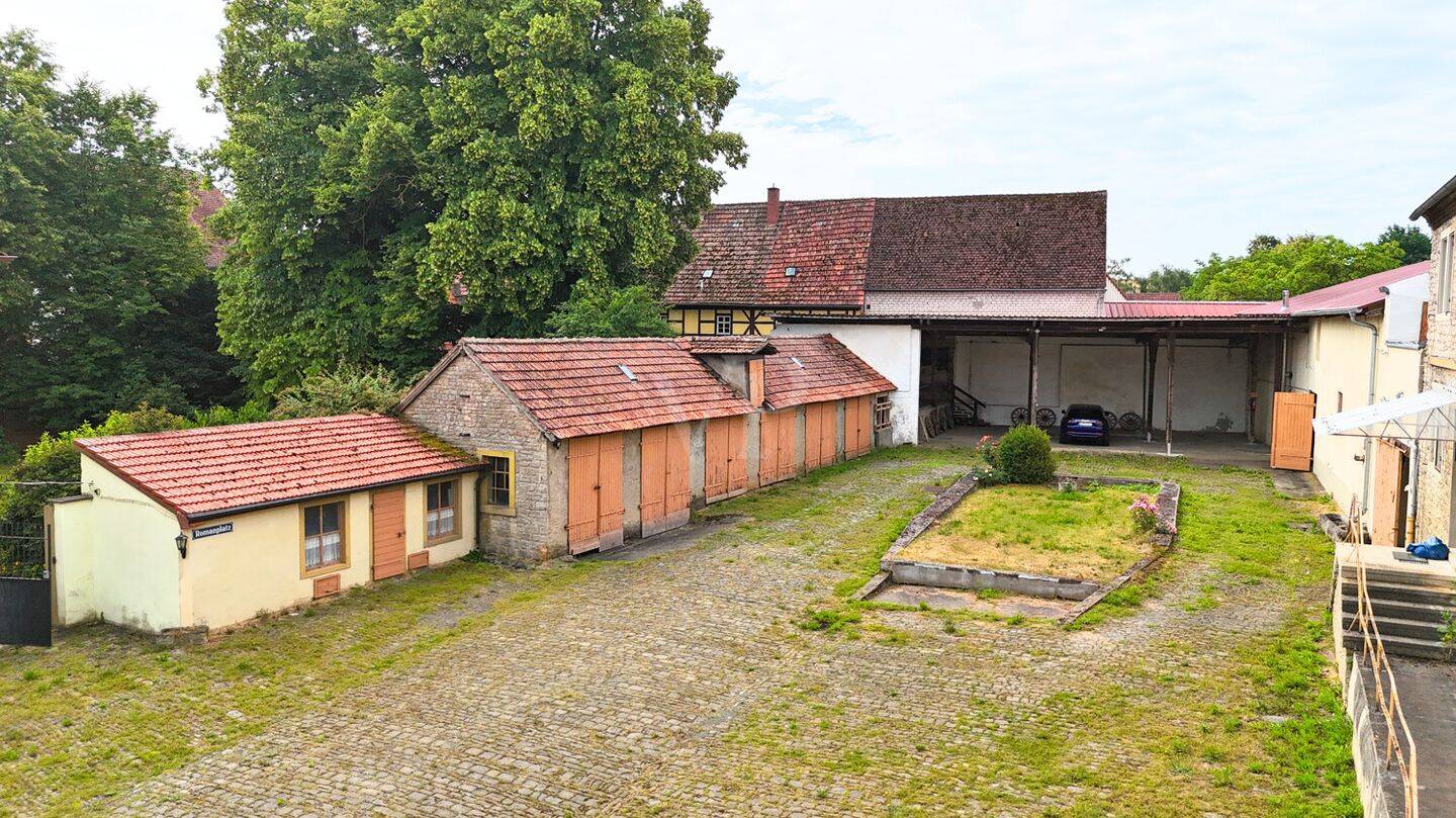 Wo Geschichte auf Zukunft trifft: Schloss Schernau als Ihr neues Refugium – Dettelbach – Vorschaubild 6