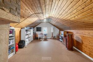 Wohnen mit Charakter - Lichtdurchflutete 3,5-Zimmer-Wohnung im obersten Geschoss – 93105 Tegernheim – Vorschaubild 7