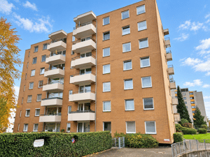 Vermietet / Fahrstuhl / Balkon - ideale Kapitalanlage in St. Jürgen – 23562 Lübeck – Vorschaubild 2