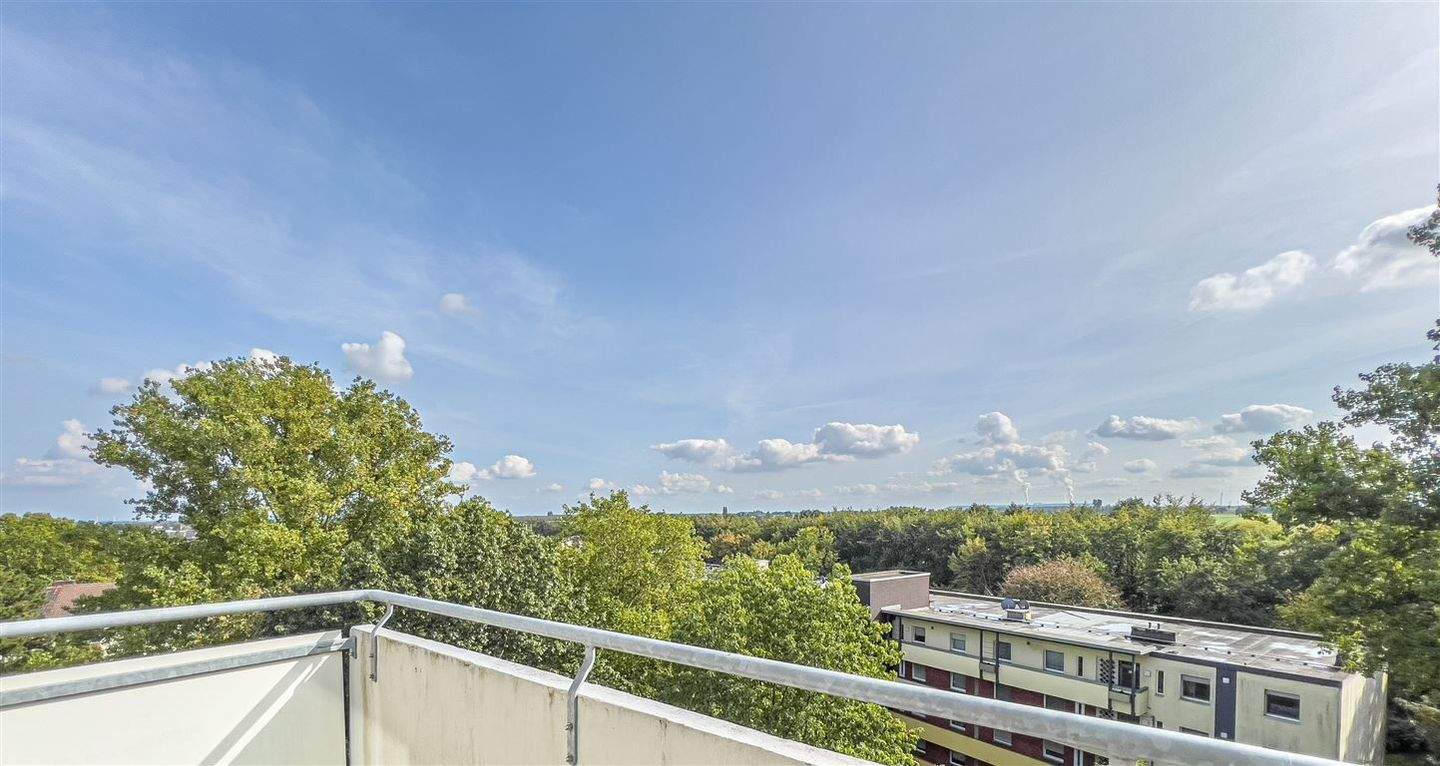 Provisionsfrei / Hoch hinaus: Ihr neues Zuhause mit Traumaussicht – Mönchengladbach – Bild 1 von 9
