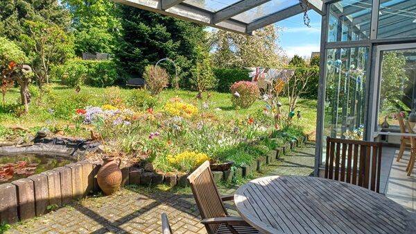 Frdbg.Langschede Nähe Sonnenbergschule:Großzügiges Familiendomizil mit großem Garten und zwei Garage