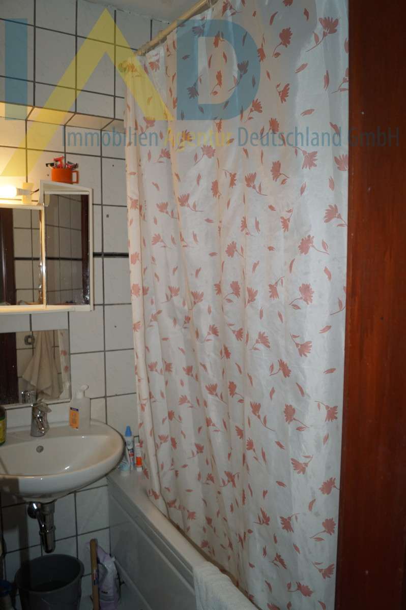 Helle und geräumige 4 Zimmer Wohnung mit Balkon – Herne – Vorschaubild 8