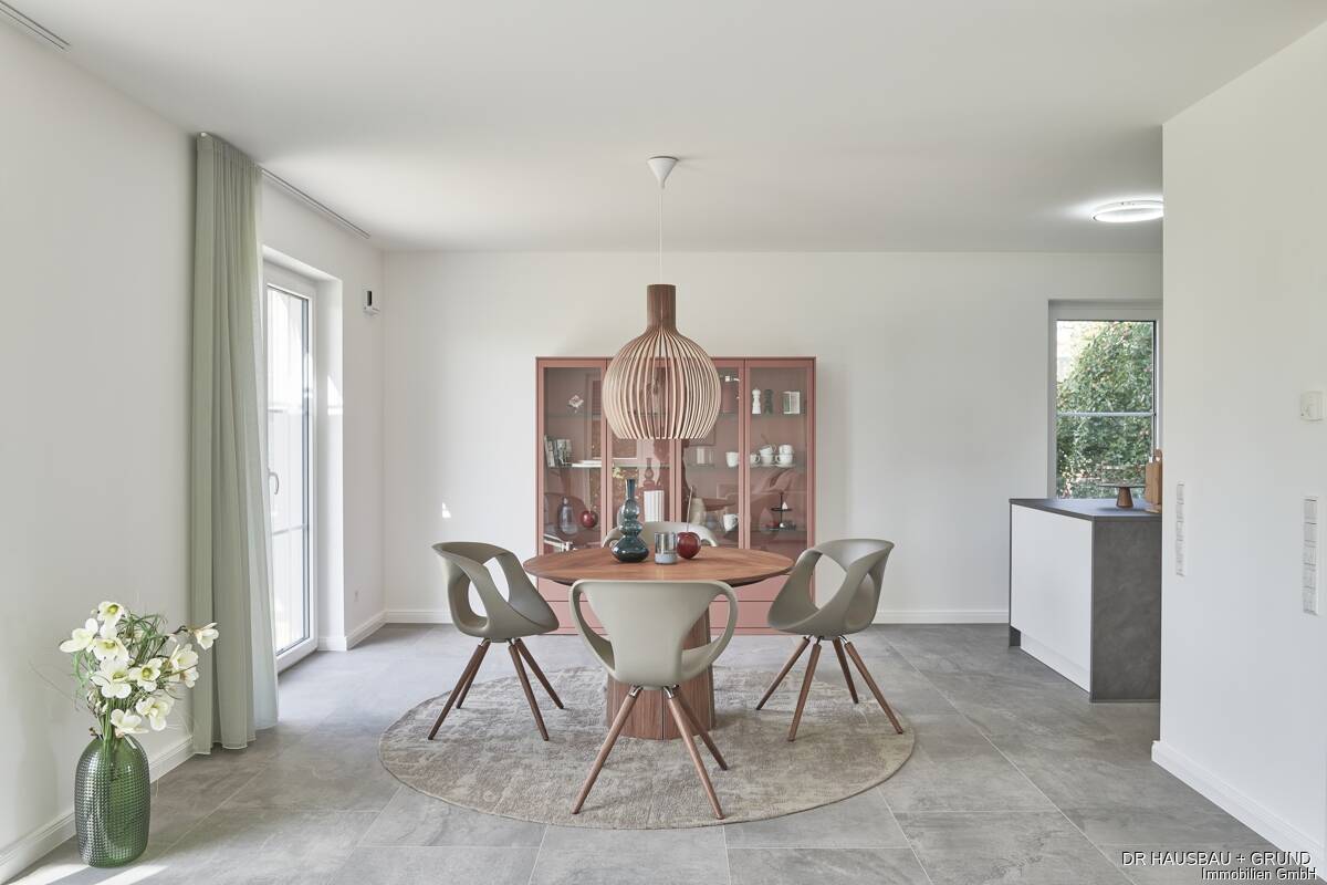 Zeitlose Bauhaus-Architektur in familienfreundlicher Lage - Doppelhaushälfte mit Südausrichtung – Hamburg – Vorschaubild 2