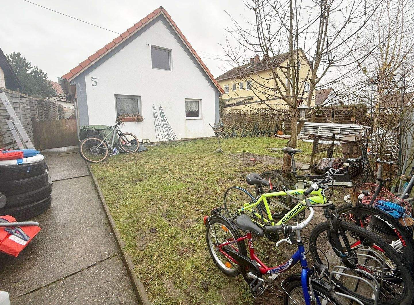 Starke Preis Reduzierung - Kleines Einfamilienhaus mit Garten in Bubesheim – Bubesheim – Vorschaubild 2