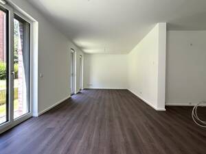 Familienglück beginnt hier - großzügige 4-Zimmer Wohnung mit zwei Terrassen – 22335 Hamburg – Vorschaubild 3