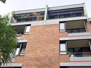 Gepflegte Maisonette-Wohnung mit Terrasse, Balkon und Wintergarten in Düsseldorf-Gerresheim – 40625 Düsseldorf – Vorschaubild 3