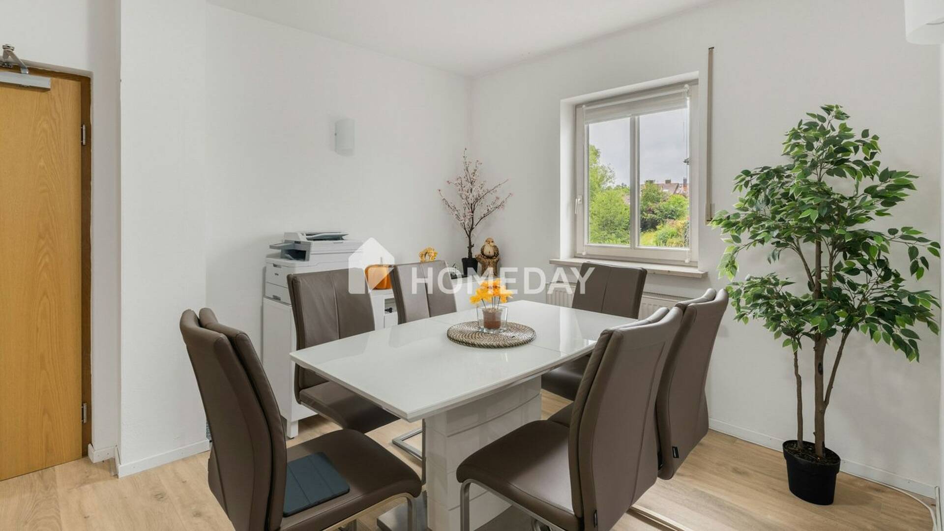 Erdgeschosswohnung in 94036 Passau mit 156 m² kaufen