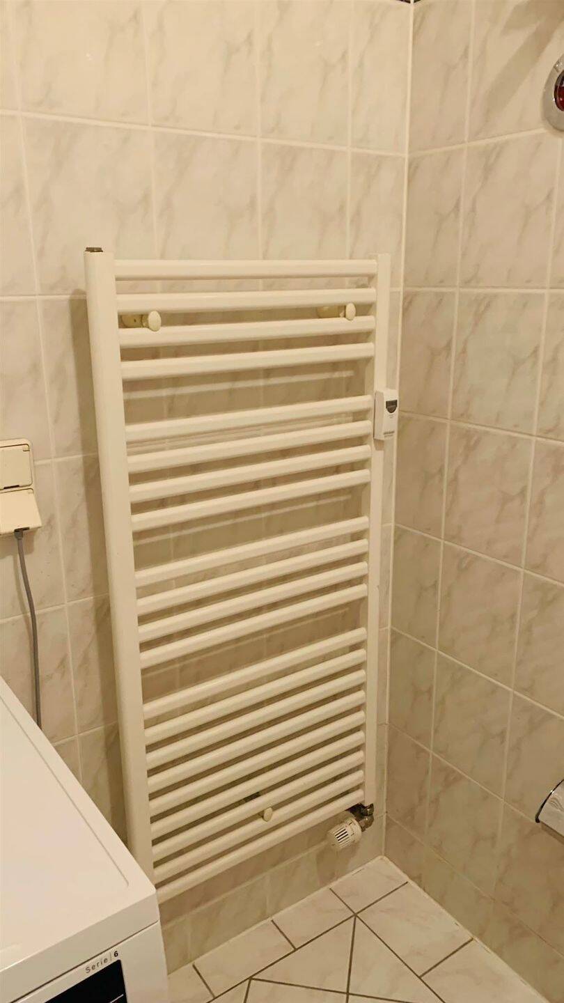 2-ZIMMER-WOHNUNG m. BALKON BEZUGSFREI AB 09/2026 – Chemnitz – Vorschaubild 9