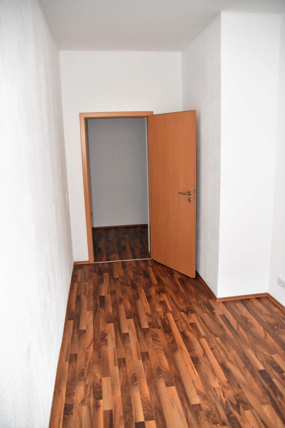 2 Monate mietfrei...bin wieder verfügbar....tolle 4 Zimmer Familienwohnung... – Chemnitz – Vorschaubild 6