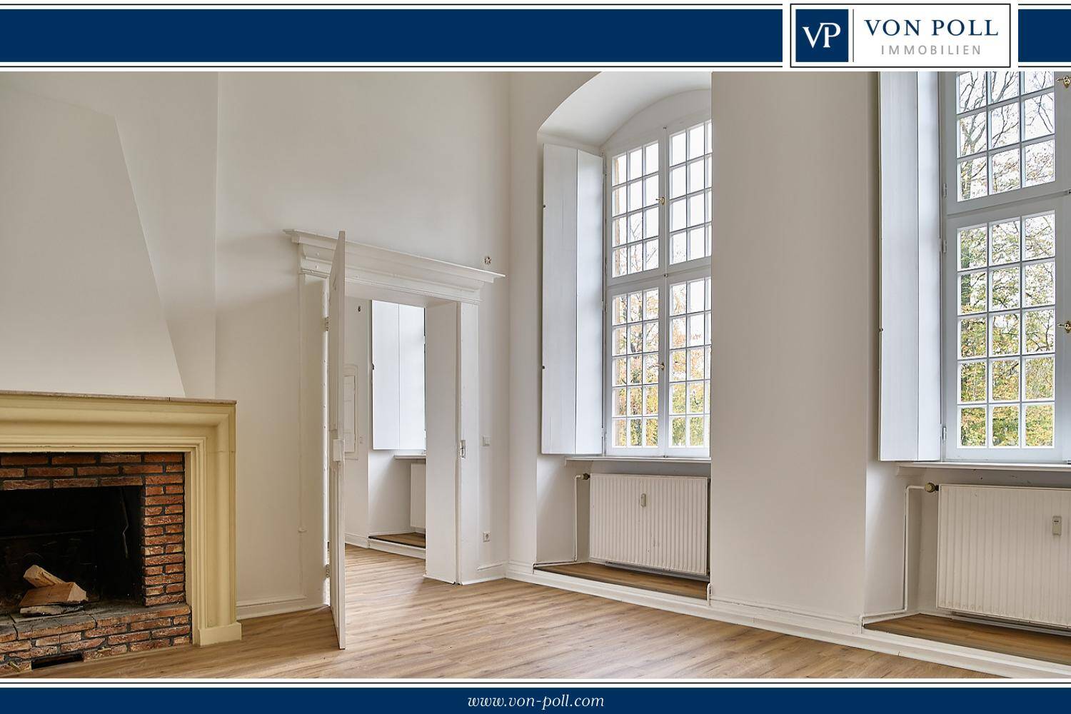 Eleganz und Geschichte vereint: Modernisierte Maisonette-Wohnung im historischen Kloster Clarholz