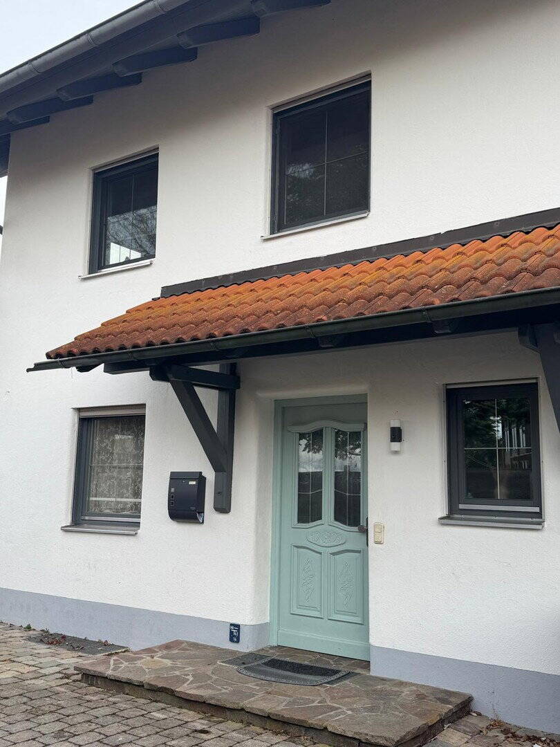 RESERVIERT !!! Großzügige DHH mit Traumgarten in Mühldorf Nord (provisionsfrei) – Mühldorf am Inn – Bild 1 von 9