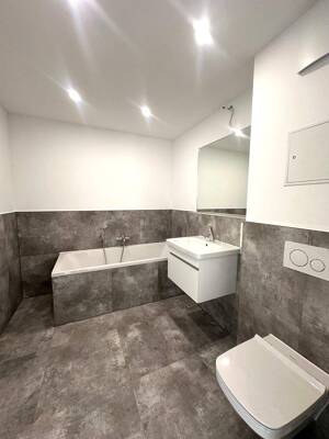 Wohnen im beliebten Gohlis I 5-Zi Wohnung mit Balkon I Modern & hochwertig ausgestattet I Top Lage – 4155 Leipzig – Vorschaubild 8