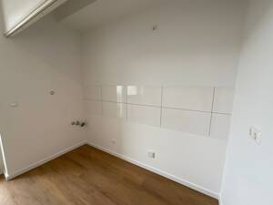 Hier wird an Ihrer neuen Wohnung gearbeitet! – 40227 Düsseldorf – Vorschaubild 3