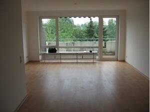 PERFEKTE KAPITALANLAGE 3MFH´S GAS-ZH KFF BALKONE GARAGEN SEPA. KÜCHEN TOP-ZUSTAND RUHIGE LAGE ELLER – 40229 Düsseldorf – Vorschaubild 3