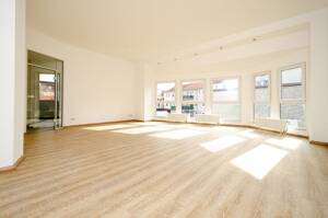 Großzügige 3-Raum-Wohnung mit 135 m² in zentraler Lage von Bautzen mit Stellplatz – 2625 Bautzen – Vorschaubild 5