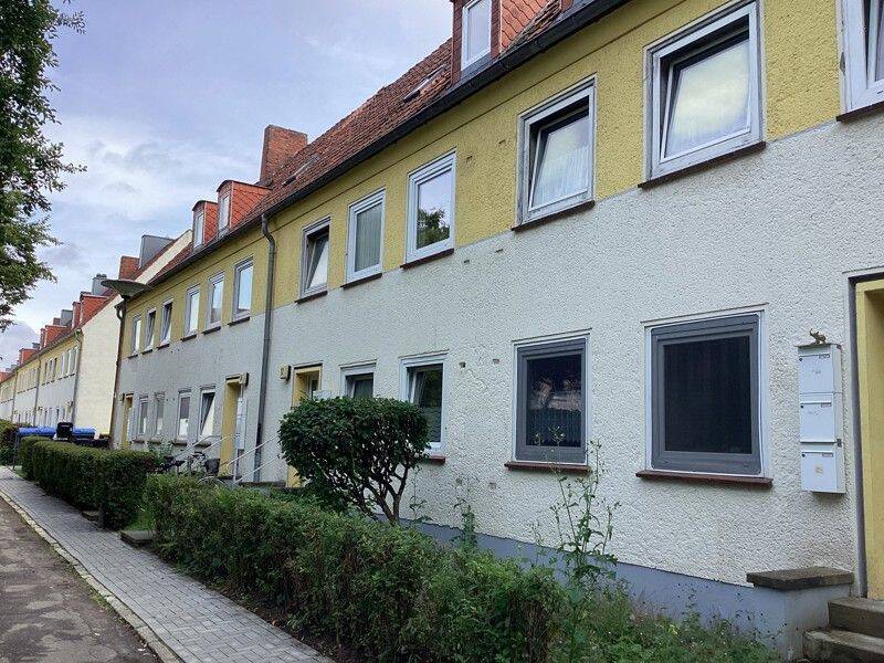 So macht wohnen Spaß: interessante 2-Zimmer-Single-Wohnung und sofort anmietbar!