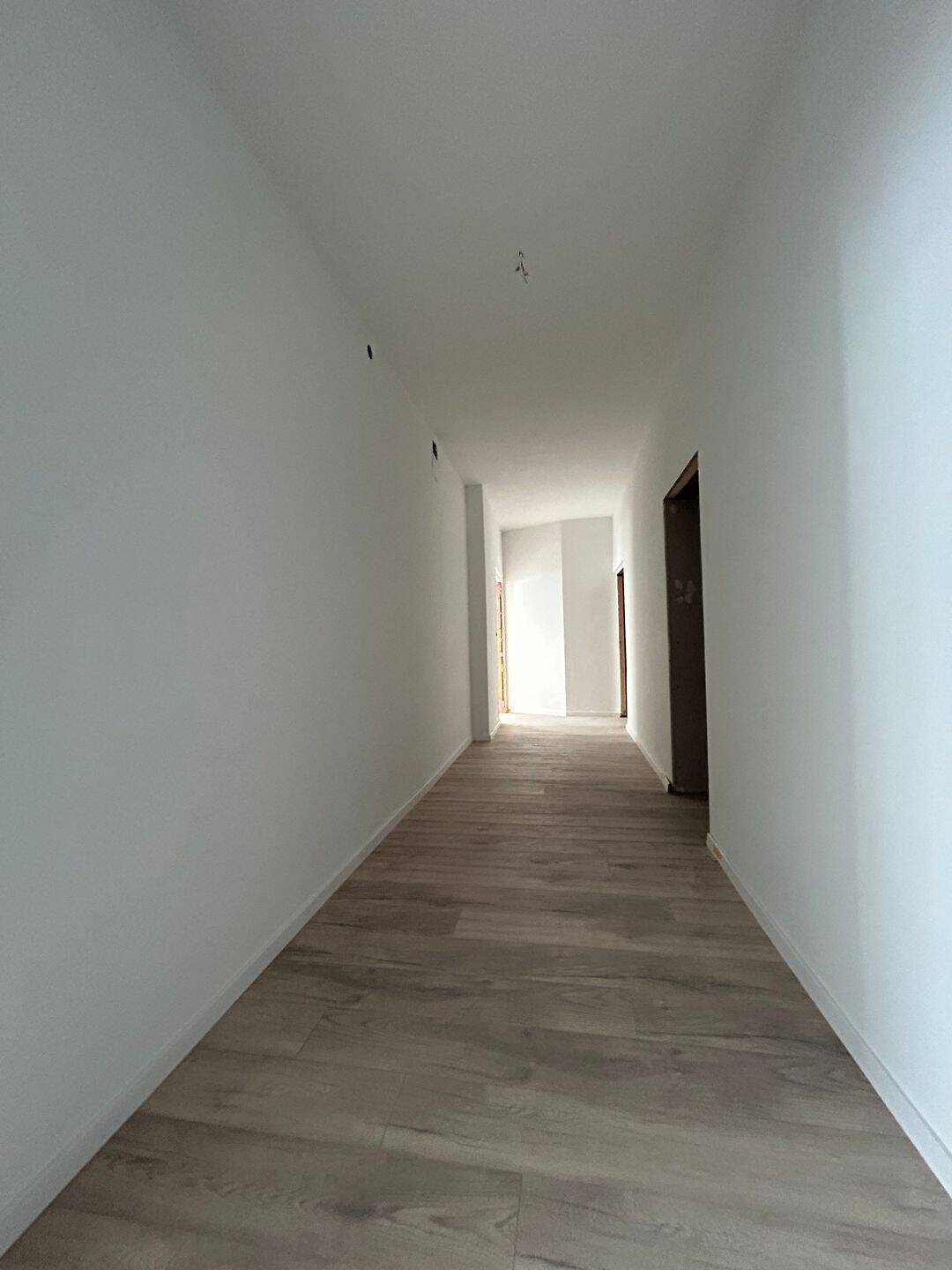 Viel Platz in einer 3,5 Zimmer Erdgeschoss Wohnung im Zentrum von 91781 Weißenburg i.Bay. – Weißenburg in Bayern – Vorschaubild 4