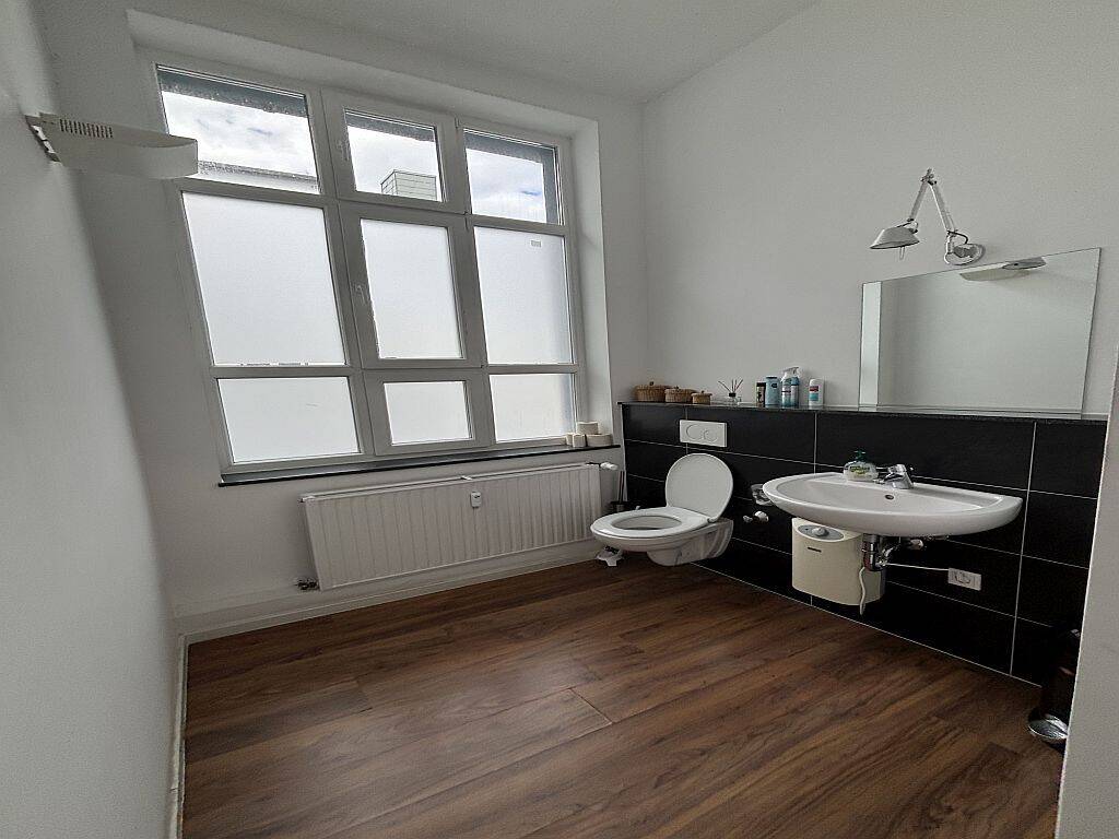 Innenstadt: Industriedesign und Jugendstil - Bürolofts und Wohn-Mehrfamilienhaus als Investment! – Krefeld – Vorschaubild 6