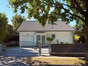 Wunderschönes Einfamilienhaus mit Wintergarten und sonnigem Grundstück in Hamburg-Boberg, Erbpachtgrundstück – 21033 Hamburg – Vorschaubild 2