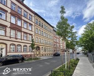 Attraktive 3-Zimmer-Altbauwohnung mit Balkon - solide Kapitalanlage in Erfurt