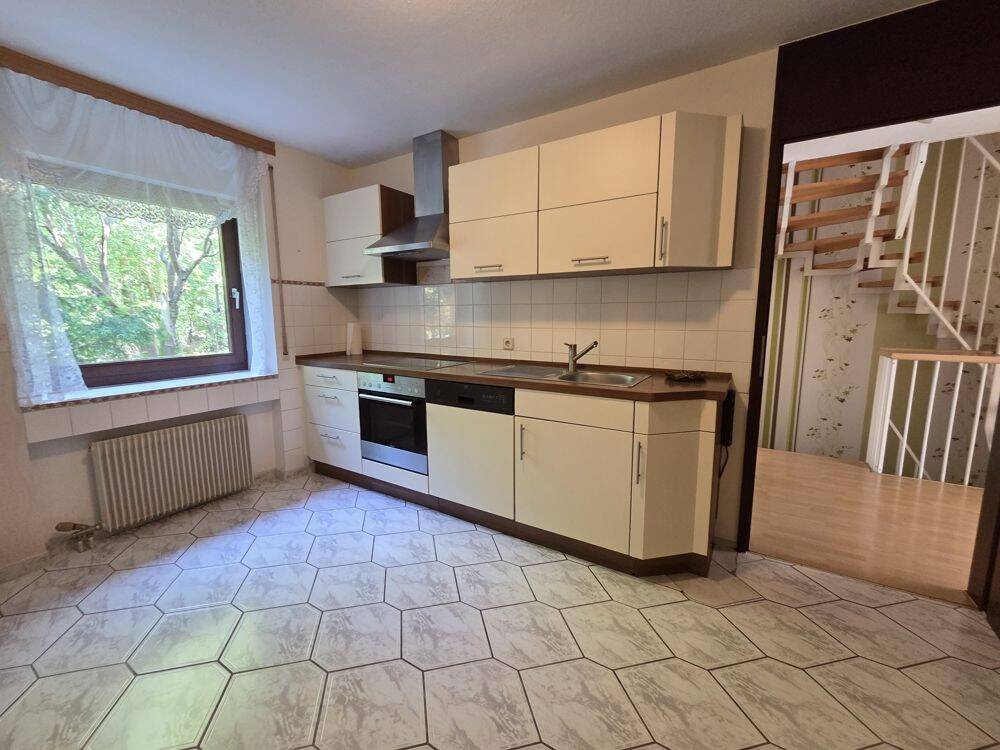 ** WOHNLAGE der EXTRAKLASSE ** idyllisch am Waldrand gelegenes großzügiges RMH direkt zum Bezug ** – Nürnberg – Vorschaubild 7