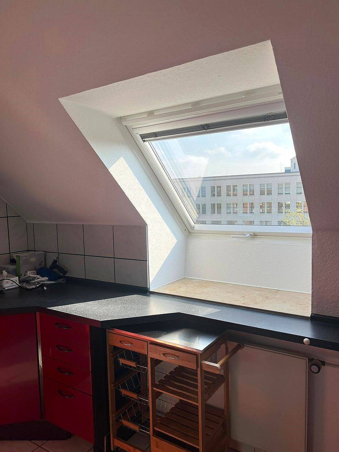 Helle 4,5 Zimmer-Penthaus-Wohnung miit Sonnenbalkon in Oberkassel/Lörick – Düsseldorf – Vorschaubild 9