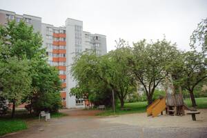 Perfekt für Familien! 3,5-Zimmer-Wohnung mit Balkon – 93051 Regensburg – Vorschaubild 3