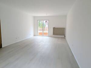 Erstbezug - Kernsanierte 2-Zimmer-Wohnung mit Balkon in der Altstadt von Wächtersbach – 63607 Wächtersbach – Vorschaubild 2