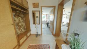 3-Zimmer-Wohnung im Münchner Süden mit attraktivem Grundriss, großem Balkon und Blick ins Grüne – 81379 München – Vorschaubild 8