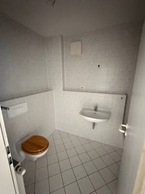 Kapitalanlage! Maisonette-/ Studio-/ Dachgeschosswohnung in Fürstenwalde, VERTRAGSFREI ! – 15517 Fürstenwalde/Spree – Vorschaubild 8