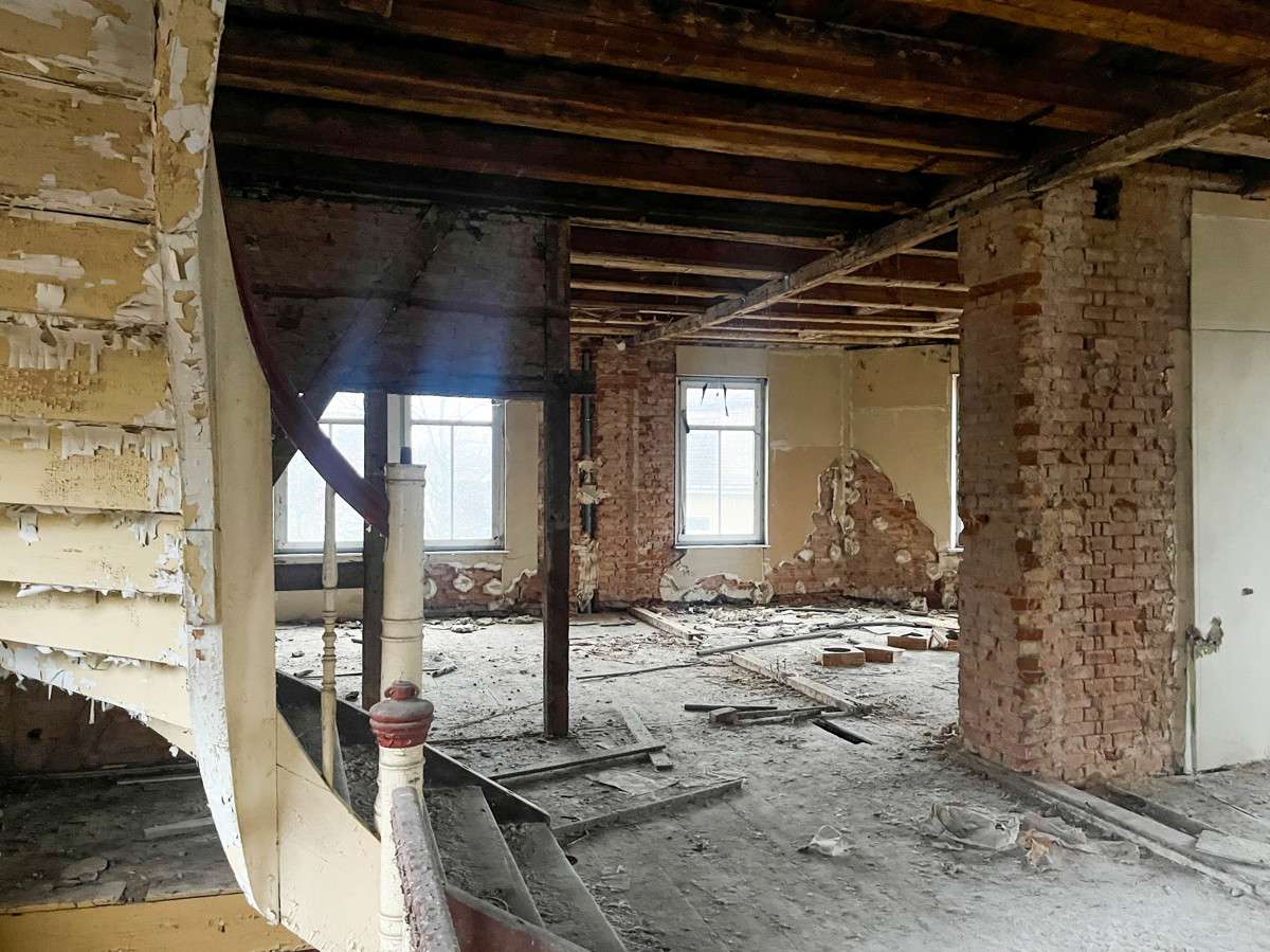 Ehemaliges Hotel in guter Innenstadtlage – Zeitz – Bild 1 von 9