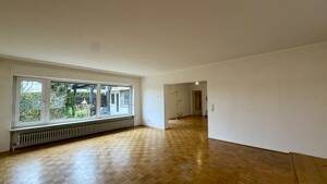 METZ IMMOBILIEN - Viel Platz für Familienleben und neue Wohnideen – 60439 Frankfurt am Main – Vorschaubild 3