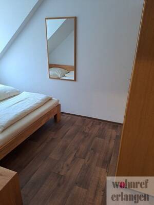 Möblierte 2-Zimmer-Wohnung mit Balkon in zentraler Lage – 91058 Erlangen – Vorschaubild 8