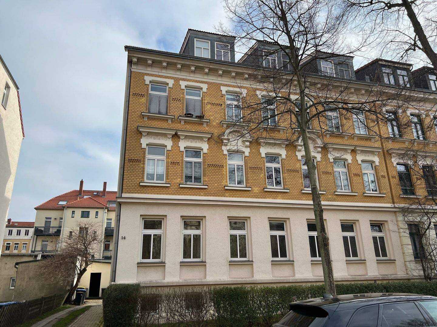 +++ruhige u. großzügige 2 Zi. WE mit Balkon, Tageslichtbad, etc.++