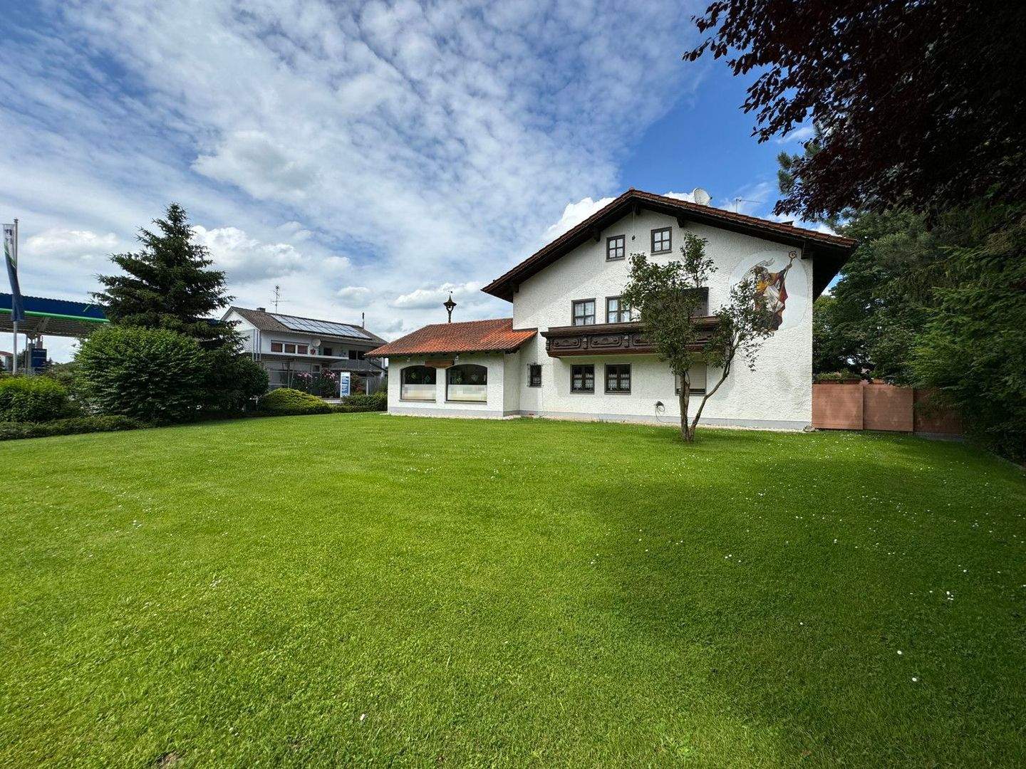 Exklusives Landhaus mit Einliegerwohnung, Gewerbefläche und weitläufigem Grundstück – Egglkofen – Vorschaubild 5