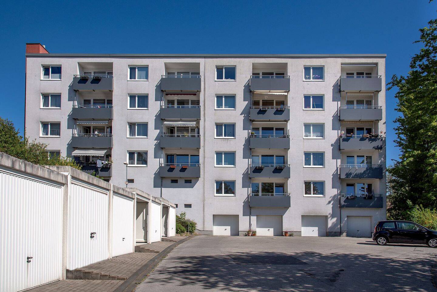 Gemütliche Wohnung mit Balkon und Weitblick – Remscheid – Vorschaubild 2