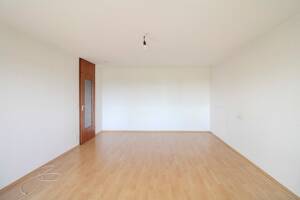 Attraktive 3-Zimmer-Wohnung mit Balkon in ruhiger Lage von Rommelshausen – 71394 Kernen im Remstal – Vorschaubild 6