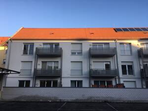 Helle und großzügige 2 Zimmerwohnung EG - Süd-Terrasse - Einbauküche - Tageslichtbad – 91054 Erlangen – Vorschaubild 3
