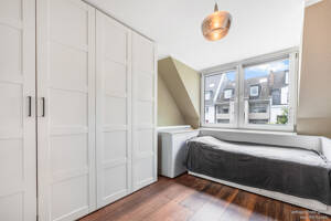 Welc(H)ome® by RIDA FLATS - Neustadt-Süd! Charmantes Dachidyll: Möbliert mit Loggia – 50677 Köln – Vorschaubild 2