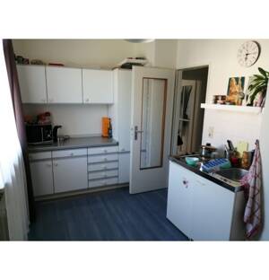 Renovierte 1-Zimmer-Wohnung mit Balkon und Einbauküche