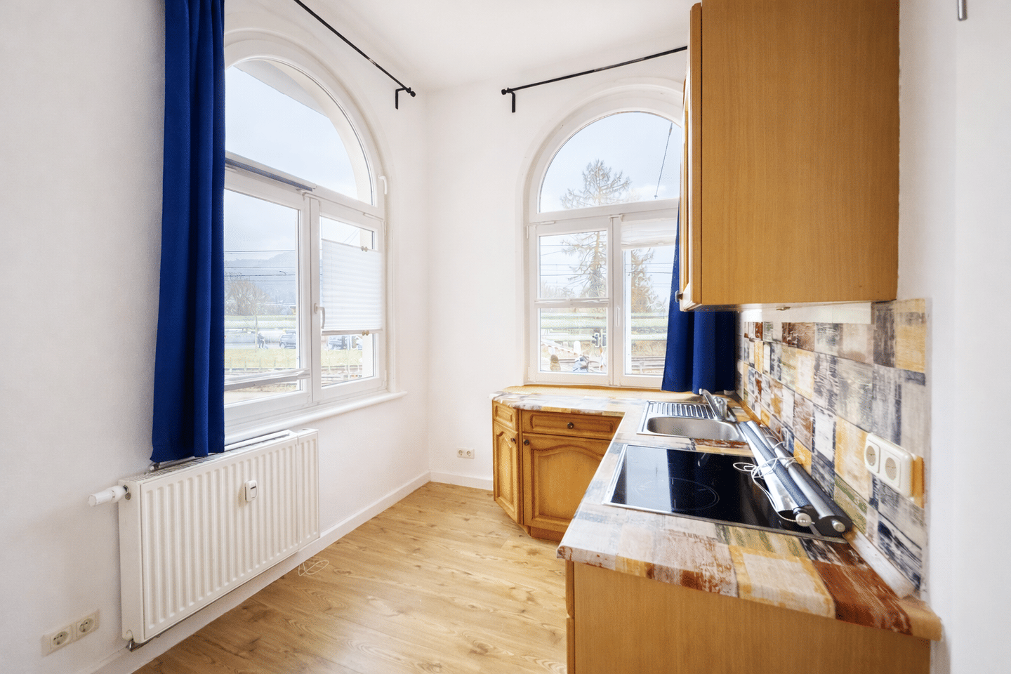 Helle Einzimmerwohnung frisch saniert – Jena – Vorschaubild 2