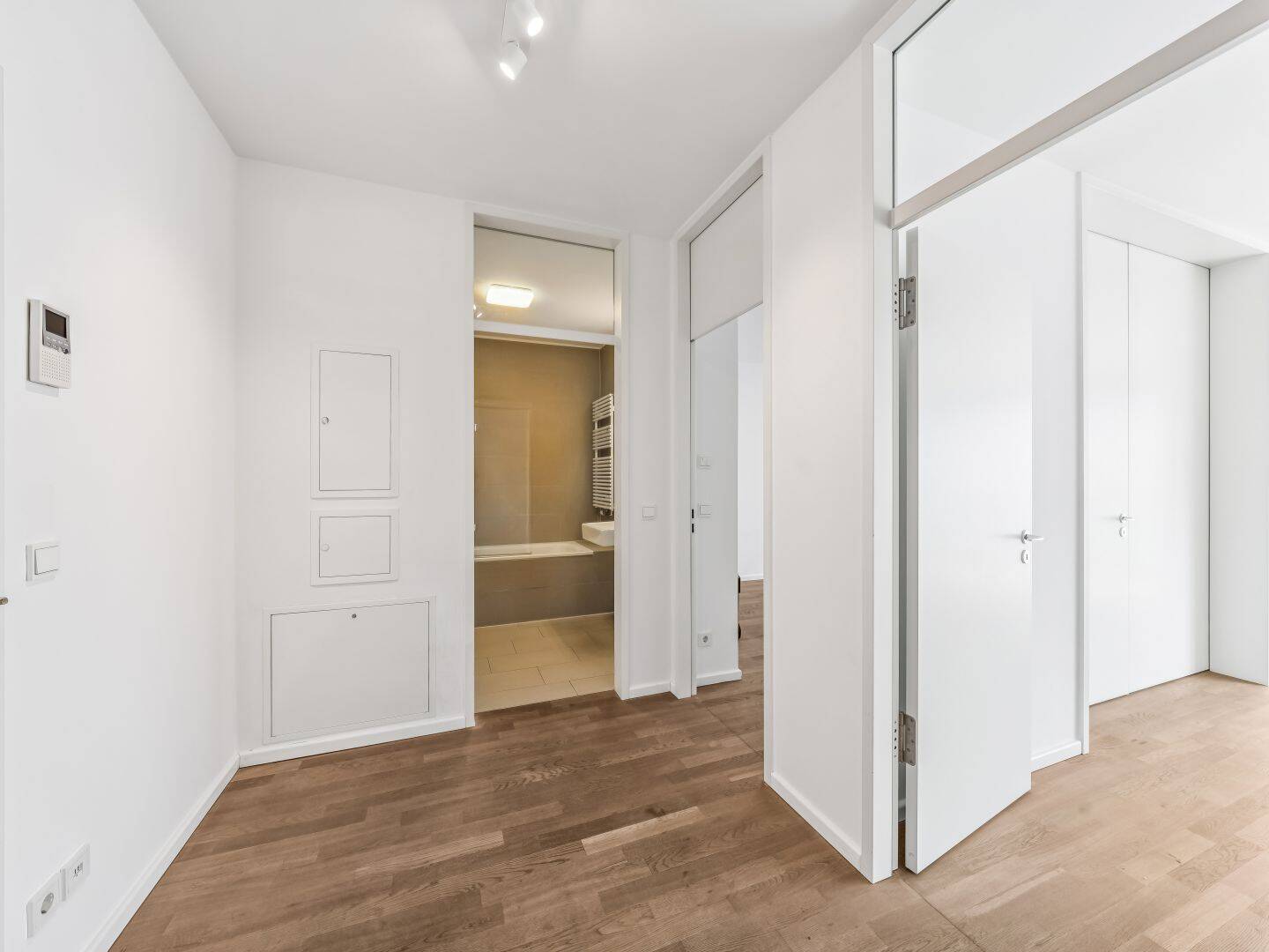 Moderne 2-Zimmer-Wohnung in Toplage im Gleimviertel - bezugsfrei und lichtdurchflutet! – Berlin – Vorschaubild 9