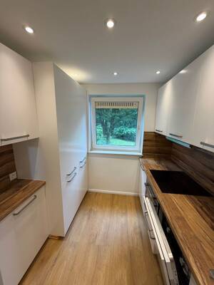 Erstbezug/ hochwertige Terrrassen-Wohnung/ 1. OG/ 4,5 Zimmer/ Balkon/ Tiefgaragenstellplatz/ parkähnliche Aussicht/ sehr gute Aufteilung/ ab sofort – 22399 Hamburg – Vorschaubild 6