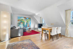 Welc(H)ome® by RIDA FLATS - Altstadt! Maisonette-Penthouse mit Domblick: Stilvoller Wohntraum – 50667 Köln – Vorschaubild 7