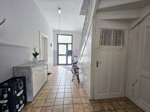 Freistehendes 3-Familienhaus mit Garten in Solingen Wald – Zwei Wohnungen sofort beziehbar – 42719 Solingen – Vorschaubild 6