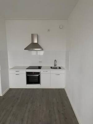 Deal des Monats: Deine renovierte Wohnung zum besten Mietpreis! / Freshly renovated and attractively – 6124 Halle (Saale) – Vorschaubild 7