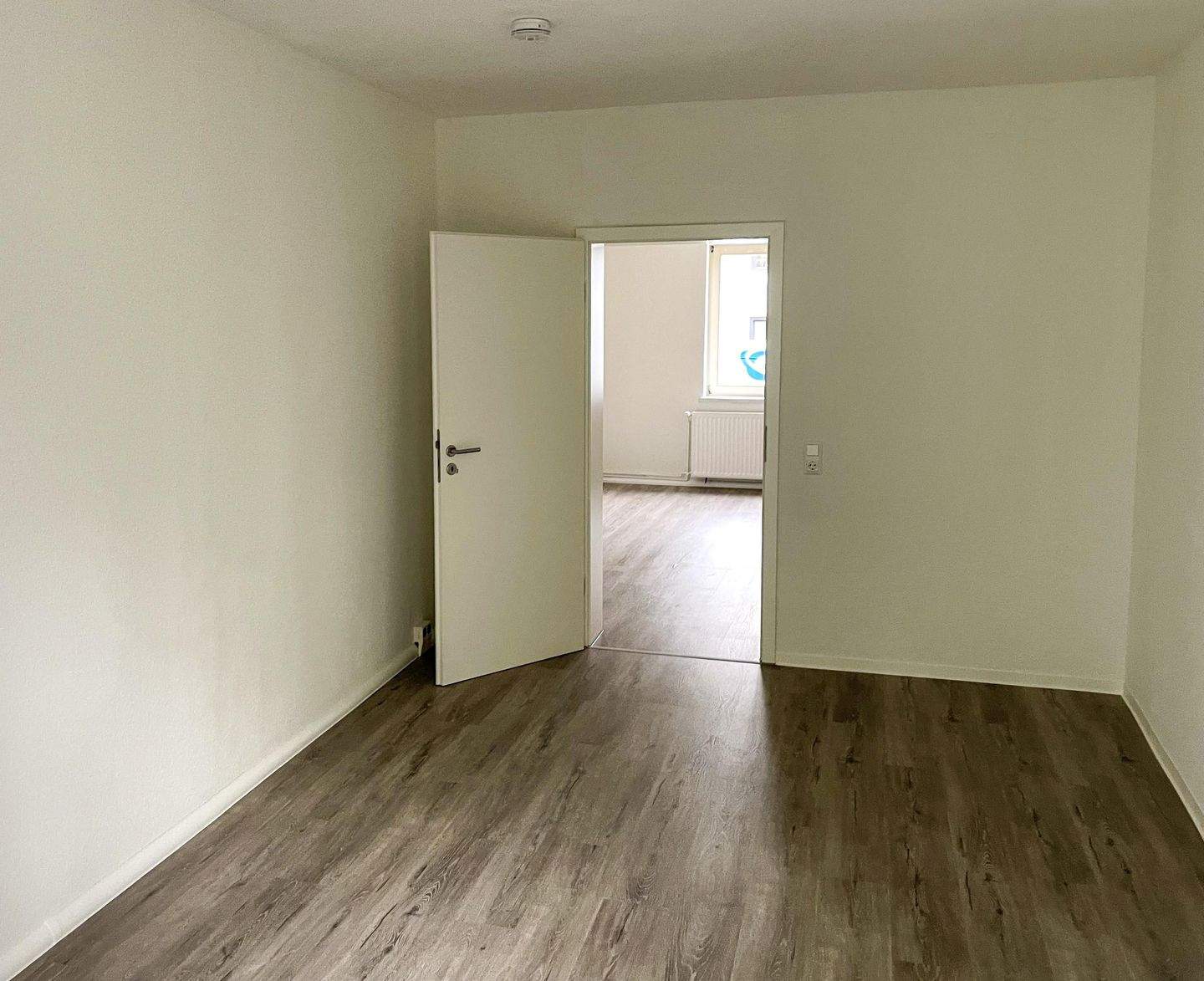 Attraktive 3-Zimmer-Wohnung mit Loggia in Chemnitz-Hilbersdorf! – Chemnitz – Vorschaubild 3