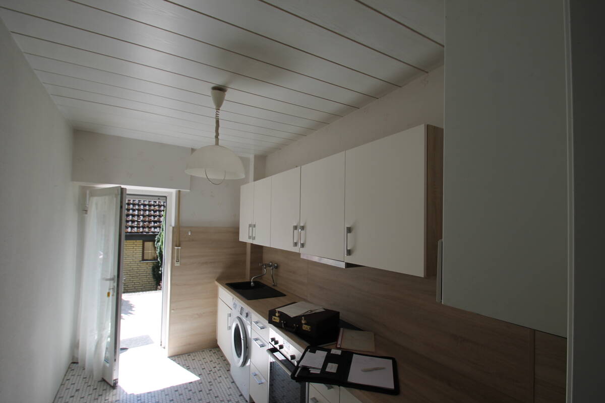 RESERVIERT ! Kleines Reihenendhaus mit Erweiterungspotential und tollem Garten mit Baumöglichkeit – Osnabrück – Vorschaubild 8